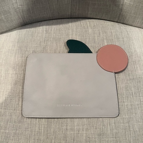 Danielle Nicole Gus Gus Disney Purse - Picture 4 of 4